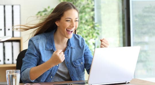 el internet que necesitas para estar conectado con familiares o amigos en cualquier momento o lugar de tu casa 
los paquetes infinitum estan diseñados para ofrecerte internet de gran velocidad entretenimiento y llamadas ilimitadas para tu casa